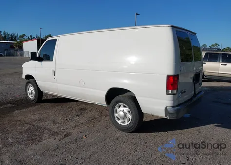 2014 Ford E-250 Commercial z USA, uszkodzony, nr VIN 1FTNE2EW8EDA35093